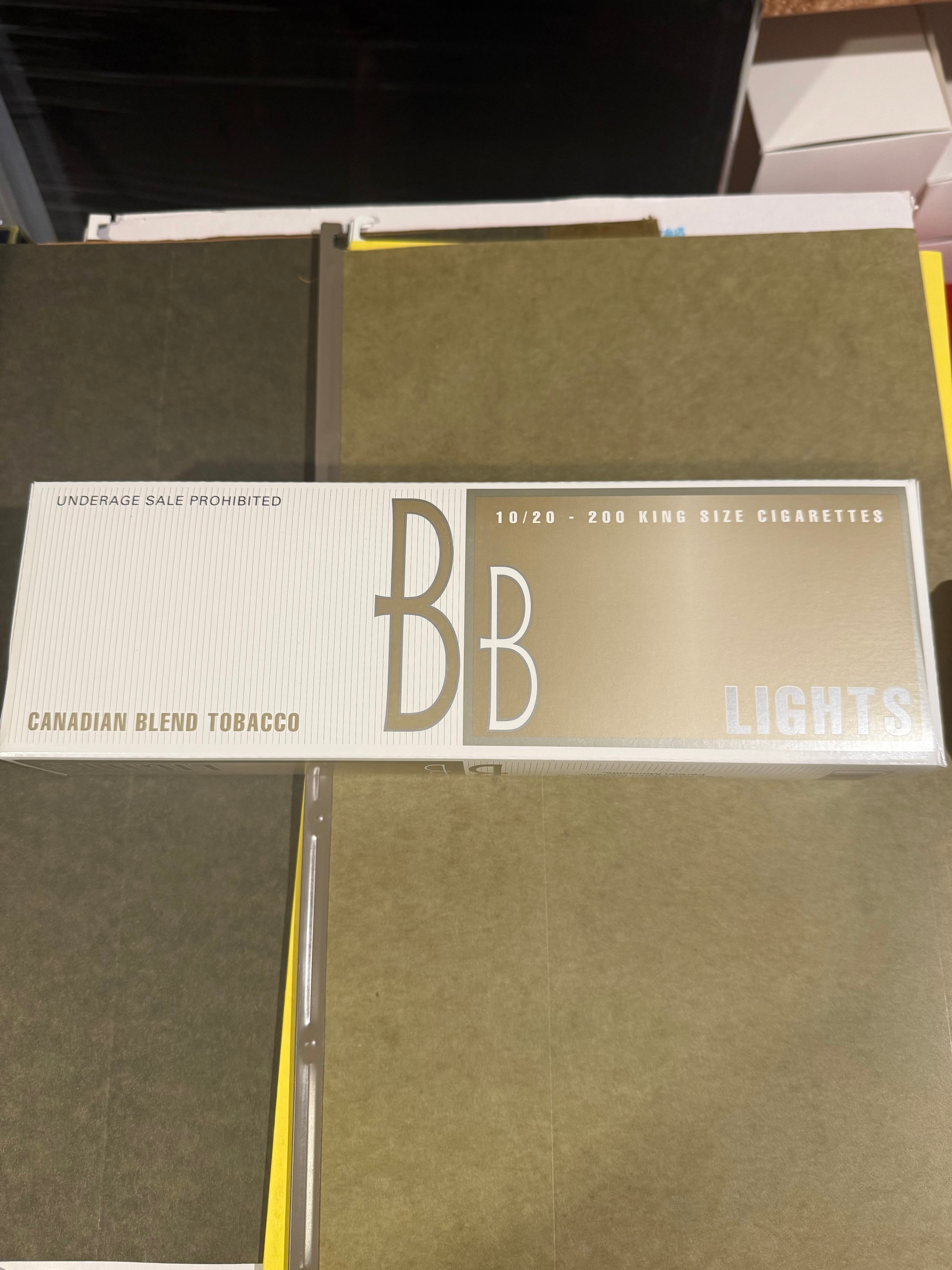 黄BB